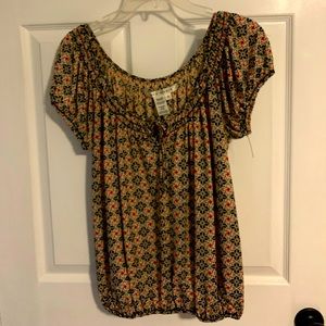 Cute comfy top for summer days.